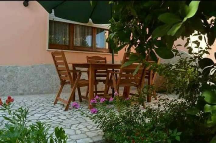 La Casina Di Vanni - Casa Vacanza Nel Cuore Del Salento Arnesano Екстериор снимка