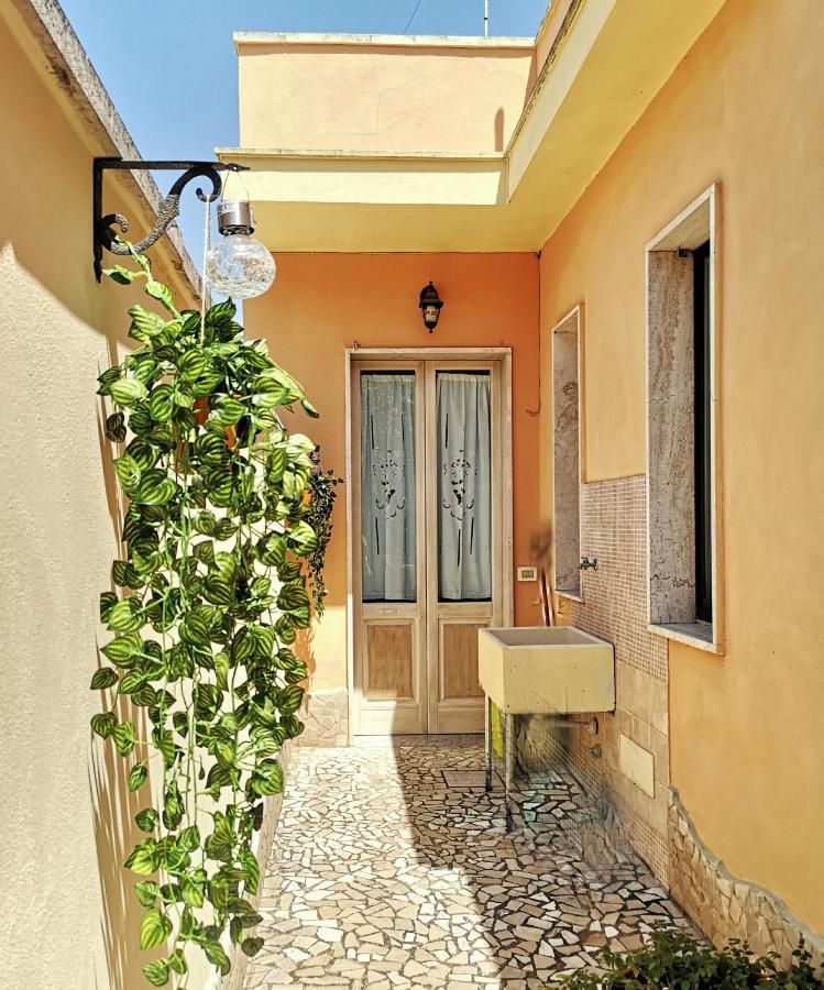 La Casina Di Vanni - Casa Vacanza Nel Cuore Del Salento Arnesano Екстериор снимка